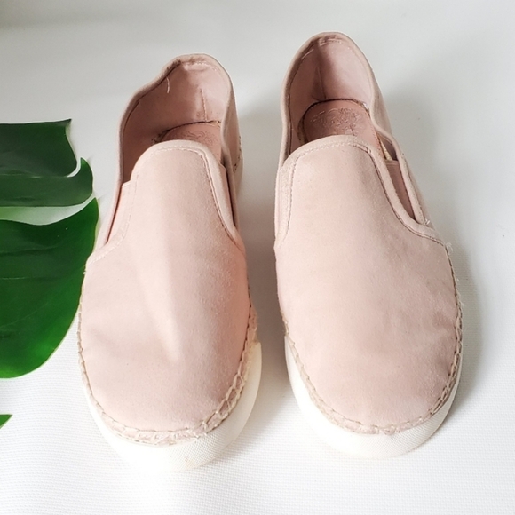 Vince Camuto TAMBIE Slip On Leather Platform Loafers Sz 6.5 - Picture 2 of 11